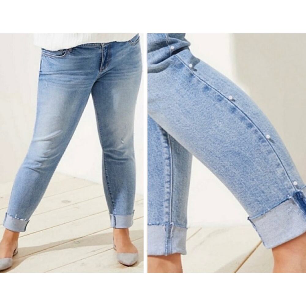LOFT Plus Light Wash Modern Skinny Jeans with Pearl Accents Womens 20 Plus Size
